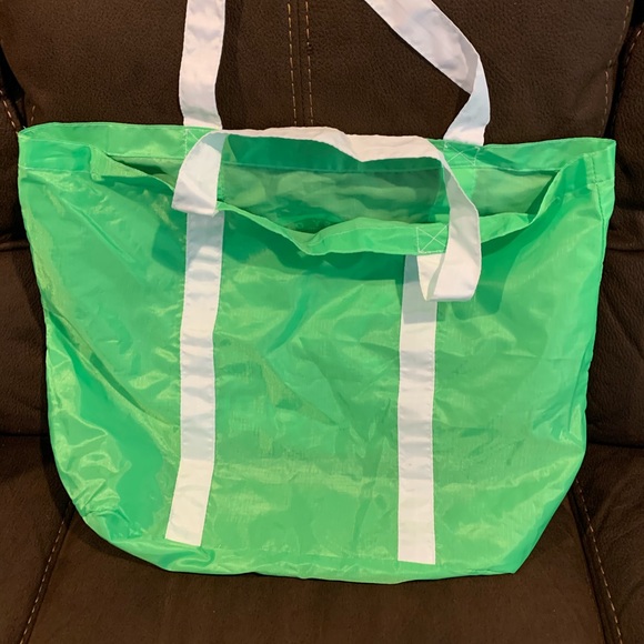 Lime green tote - Picture 2 of 4